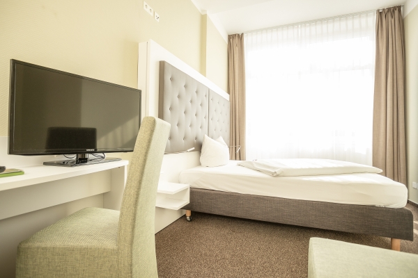 Hotel Am Schlosspark (Güstrow)
